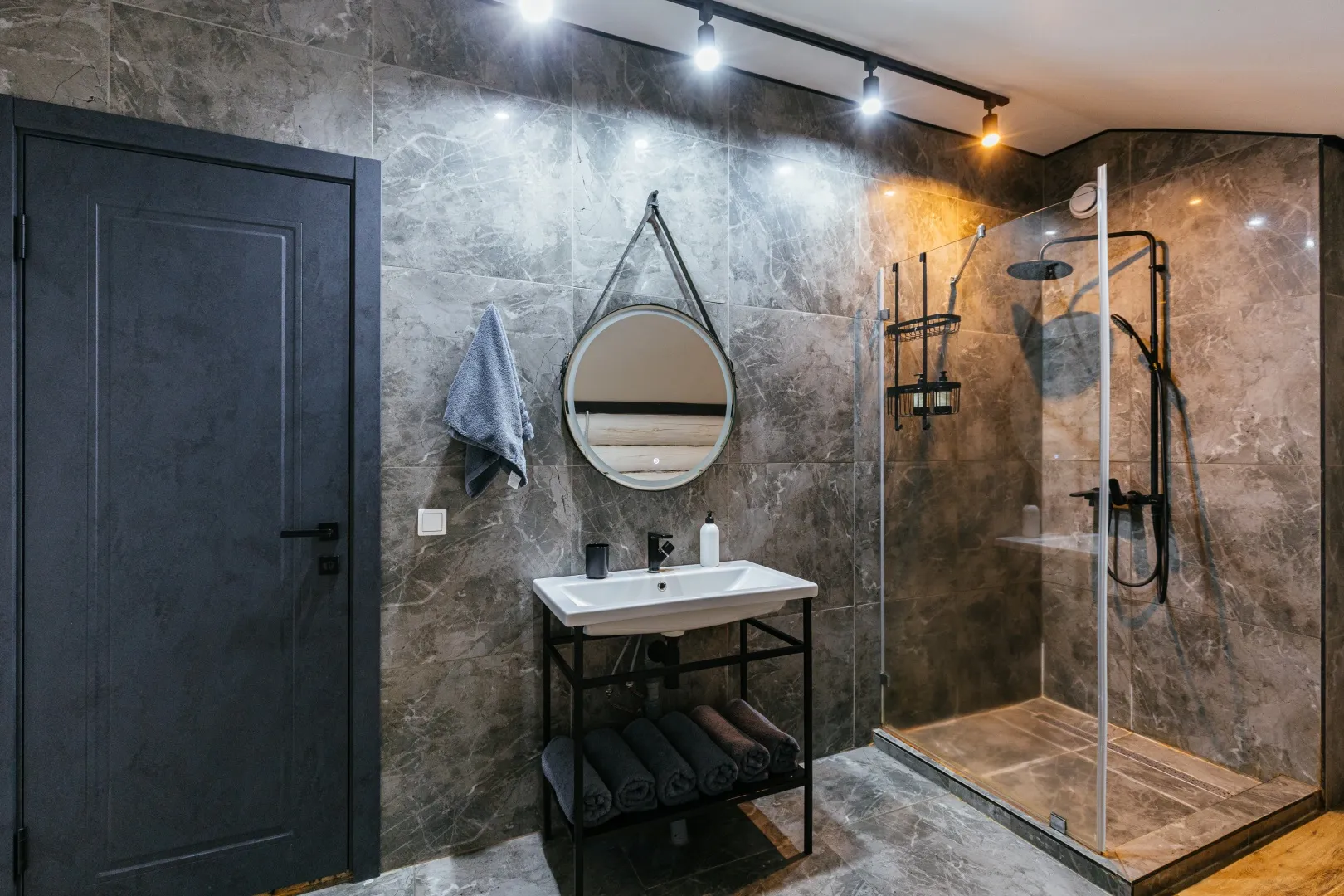 Дома для отдыха с баней и сибирским чаном  «ФемилиХаус72»