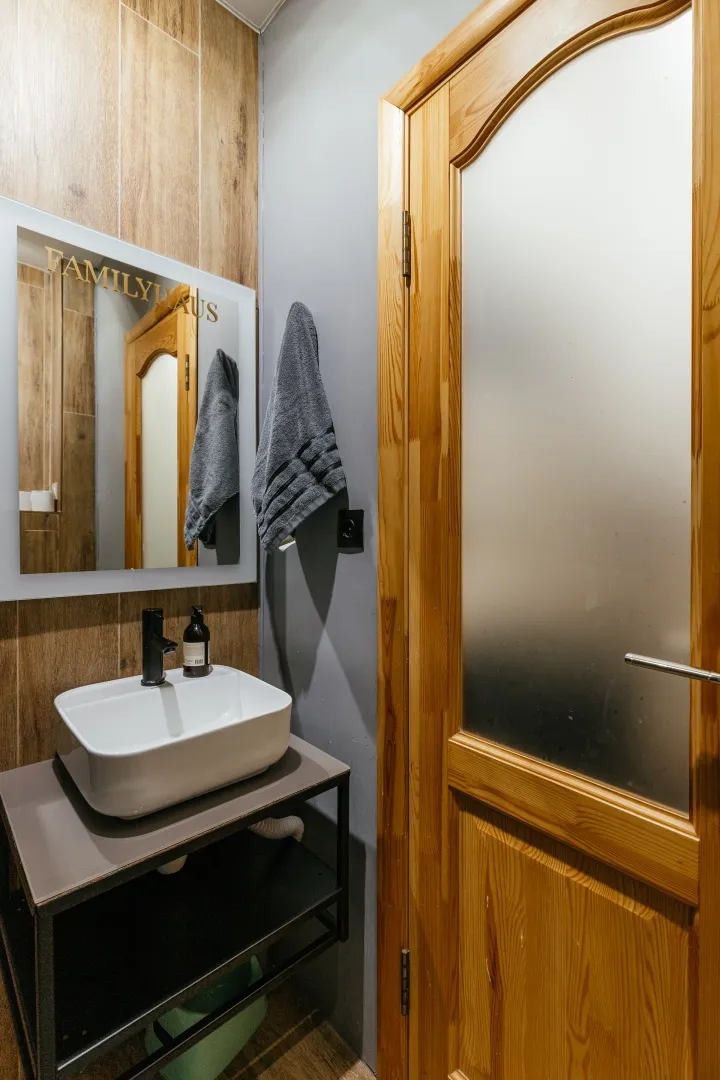 Дома для отдыха с баней и сибирским чаном  «ФемилиХаус72»