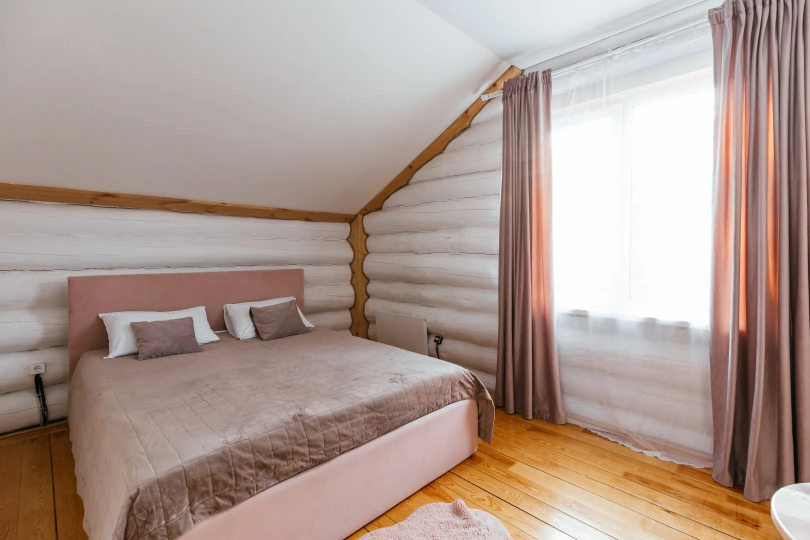 Дома для отдыха с баней и сибирским чаном  «ФемилиХаус72»