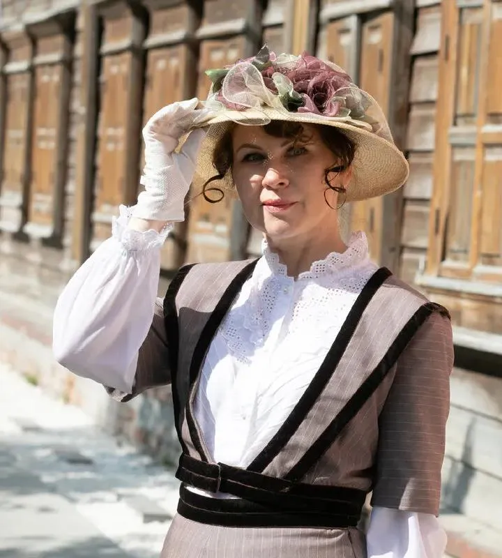 Экскурсии по Тюмени в компании купчих XIX века