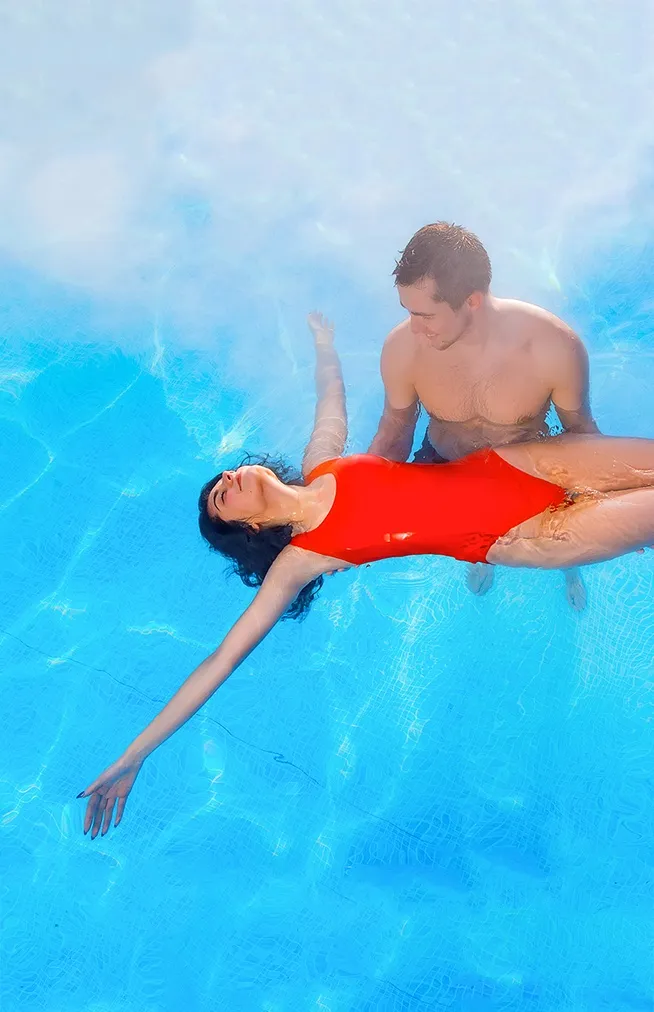 Берите купальник, халат и поехали на источники!