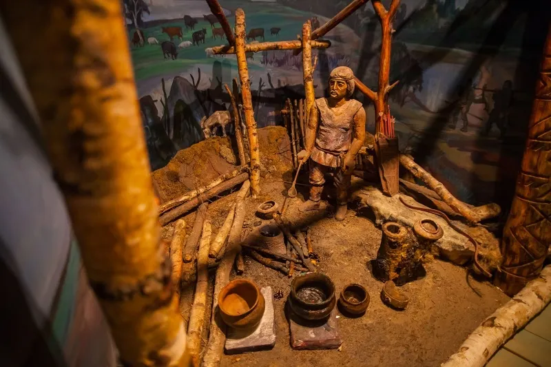 Археологический музей-заповедник на озере Андреевском