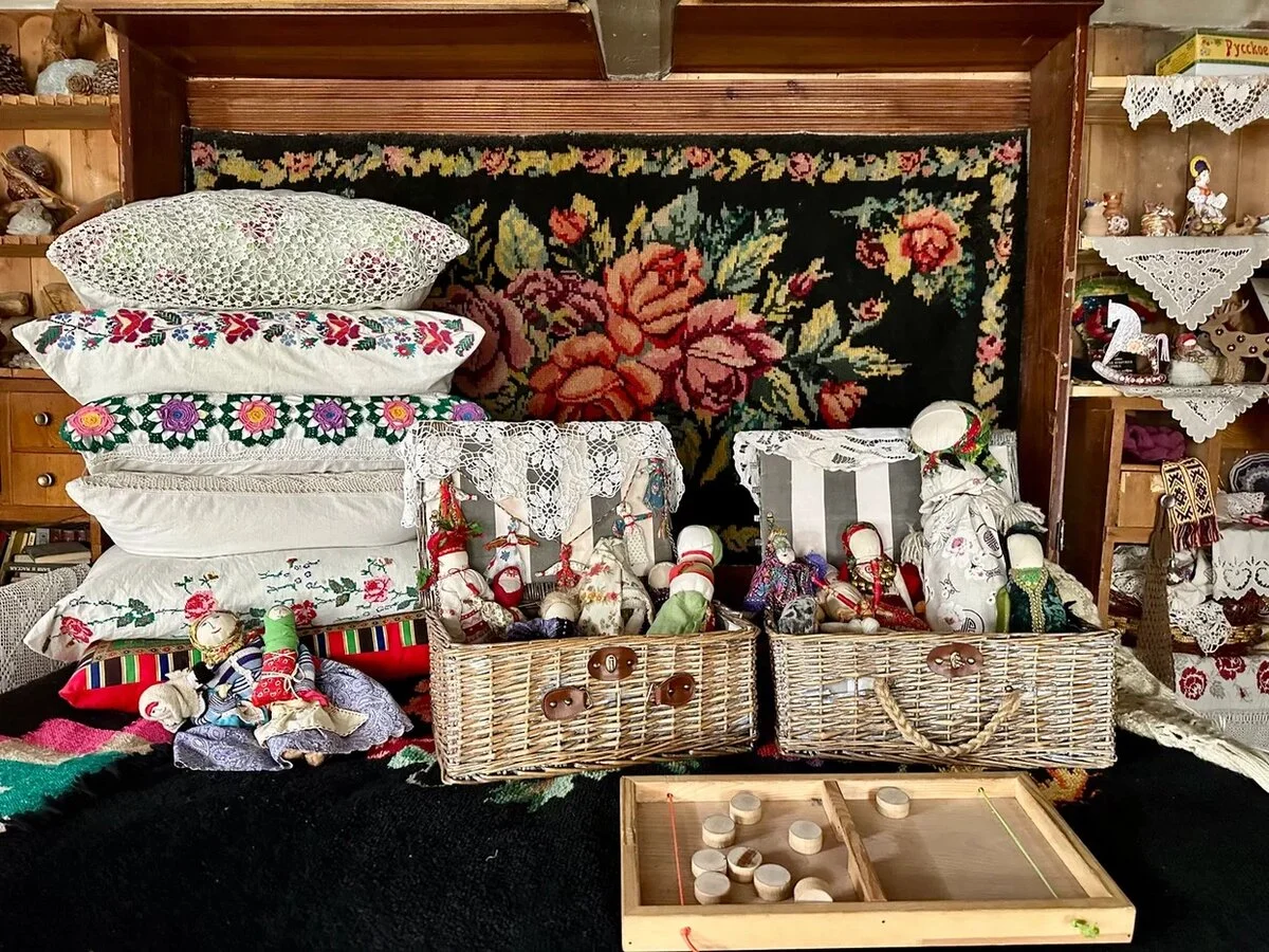 Точная копия русского подворья 4