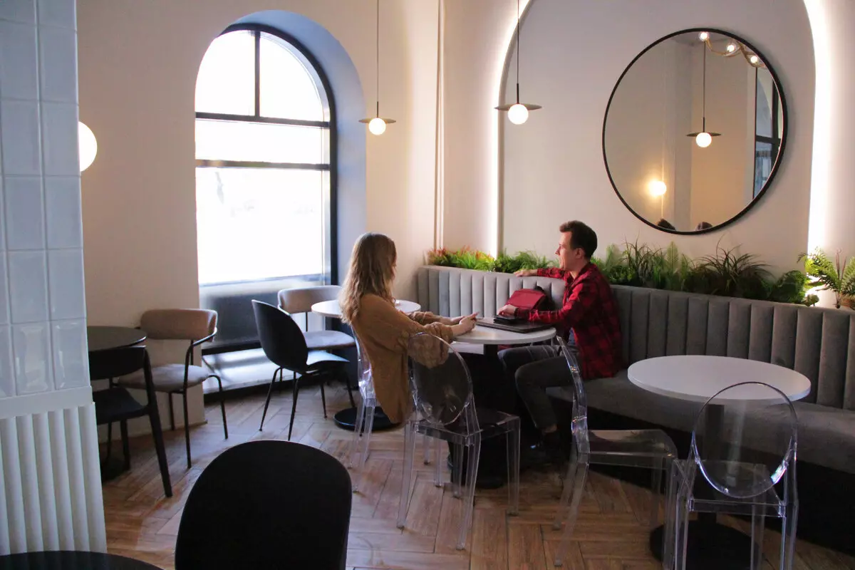 Пернатая кофейня 2