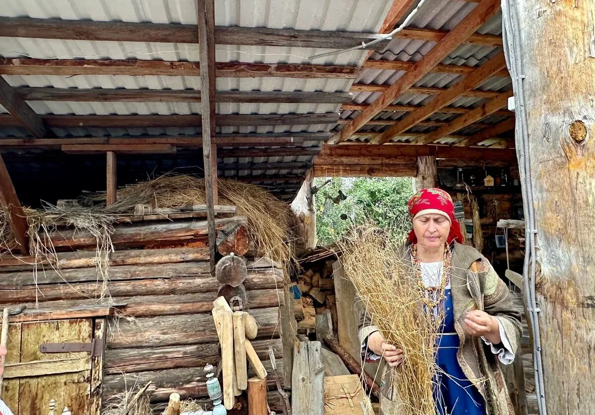 Точная копия русского подворья 5