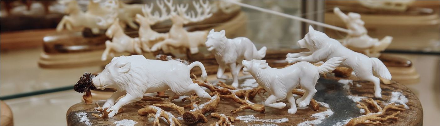 Тобольская фабрика художественных косторезных изделий