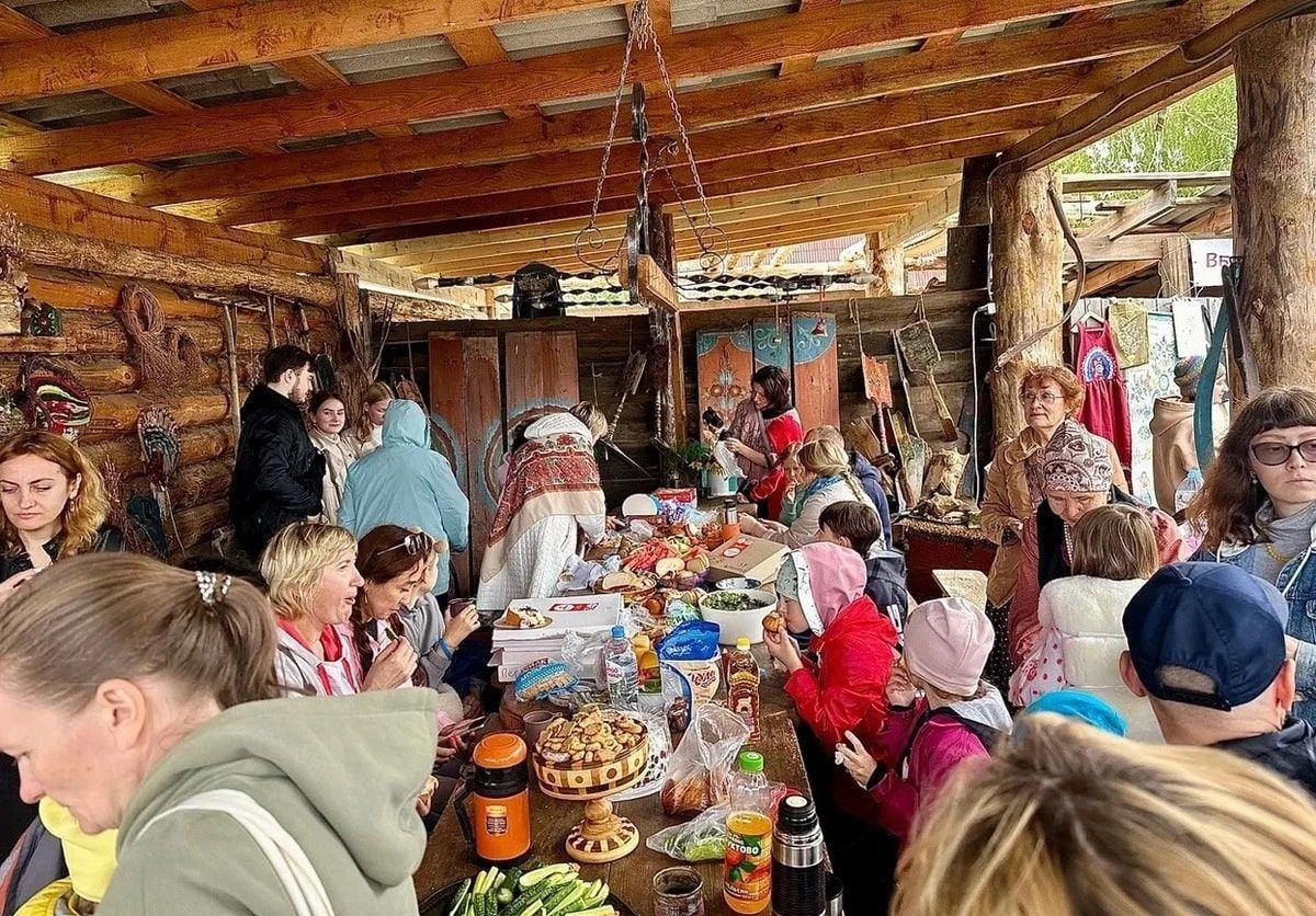 Точная копия русского подворья 7