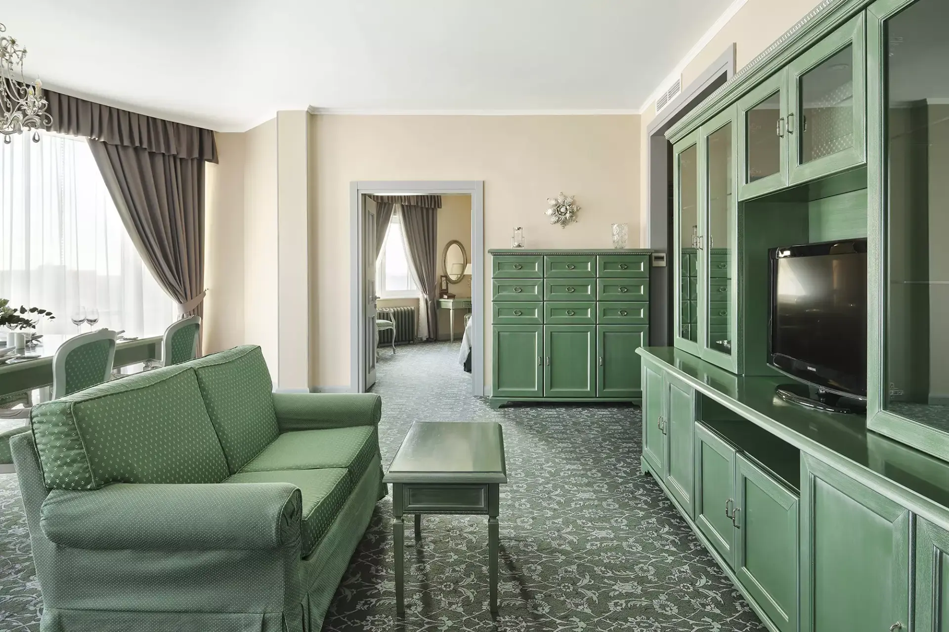 Отель «Ремезов»