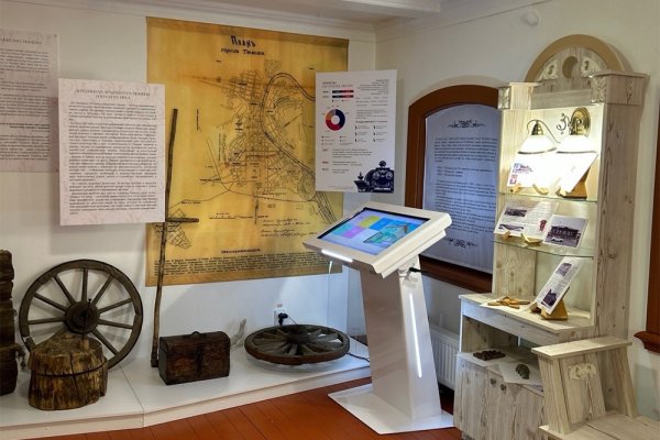 Выставка «Тюмень деревянная: история и современность»