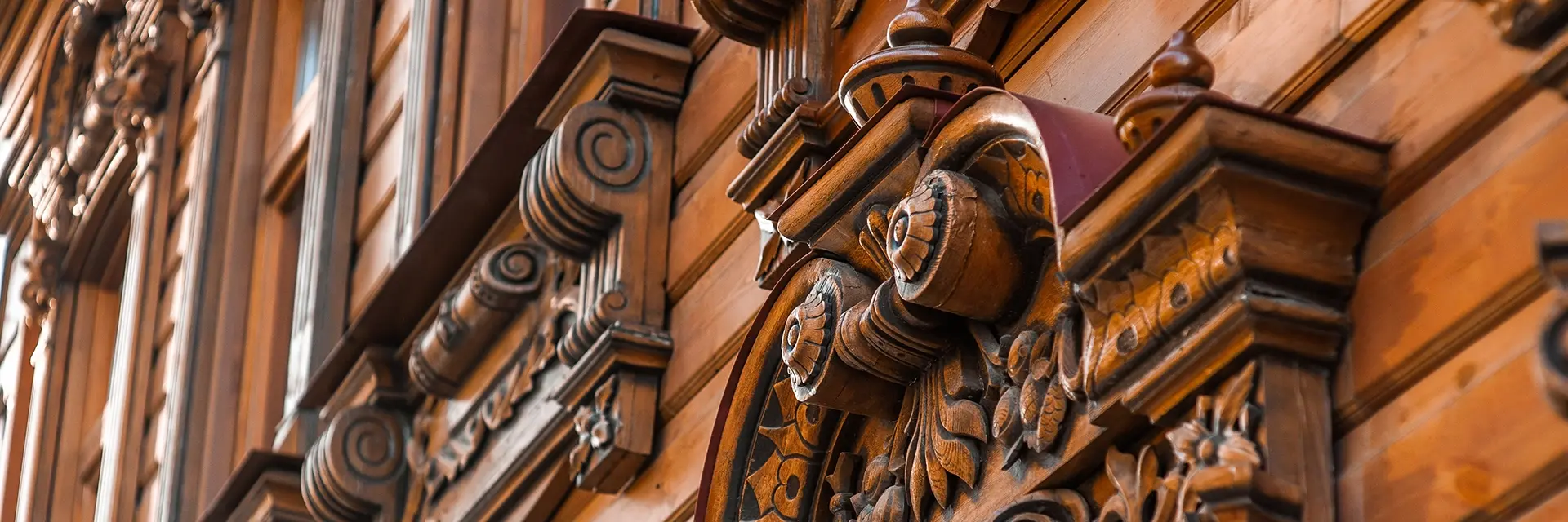 Деревянное зодчество Тюмени: прогулка по золотой линии