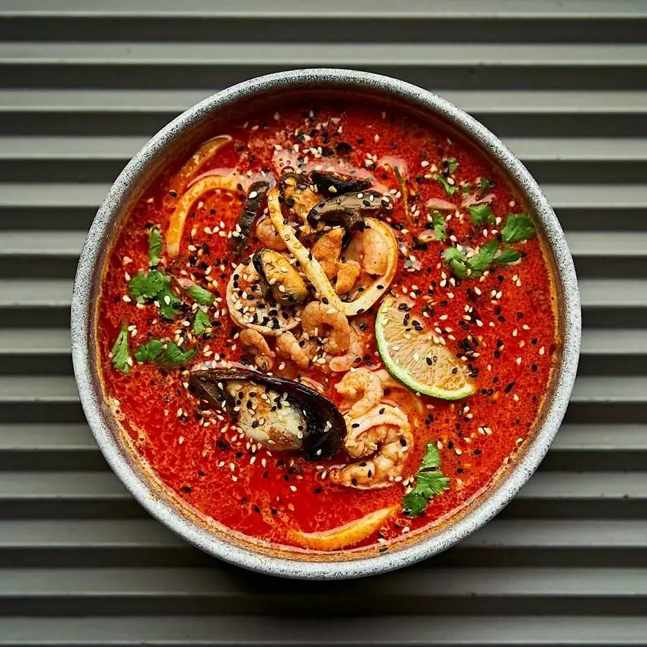 Бистро «96 азиаток»