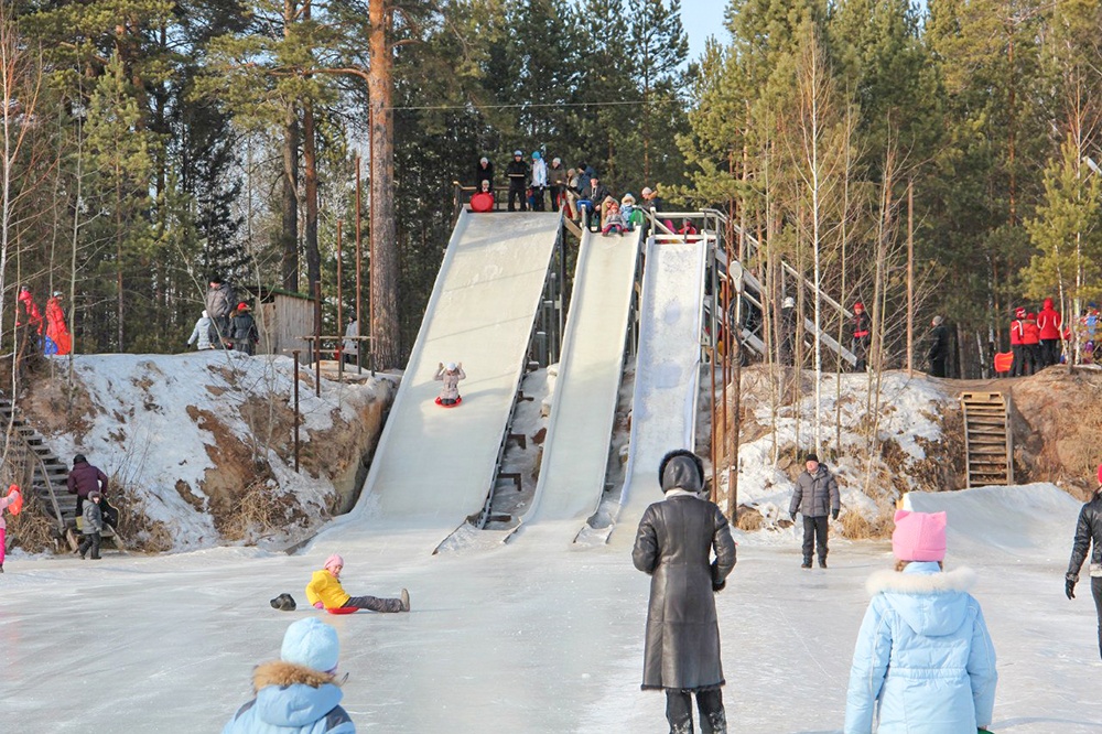 Где кататься на коньках, тюбингах и лыжах 7