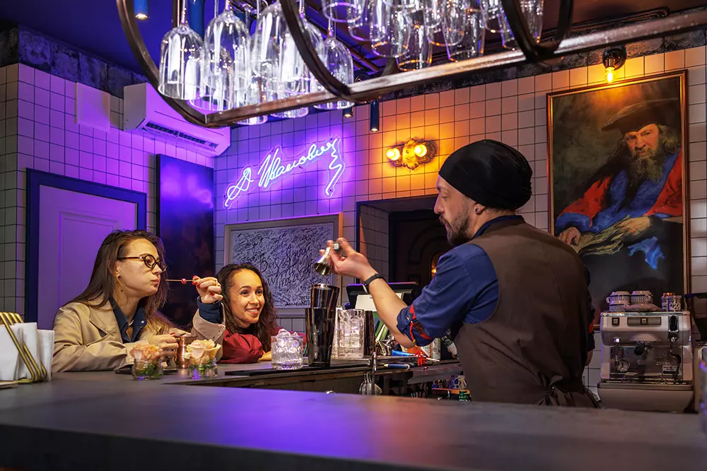 Сибирский бар русских напитков «Д. Иванович» в Тобольске