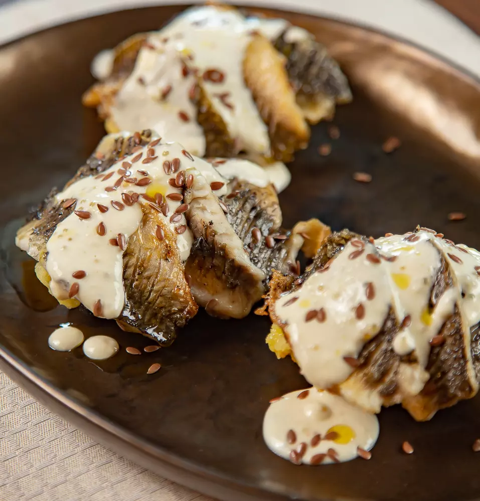 Рассказываю, как выгодно покушать в одном из самых колоритных ресторанов Сибири