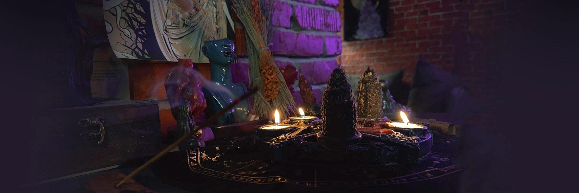 Кофейня «Карты говорят»