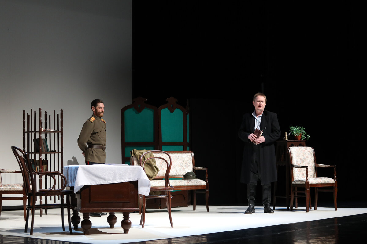 Постановка