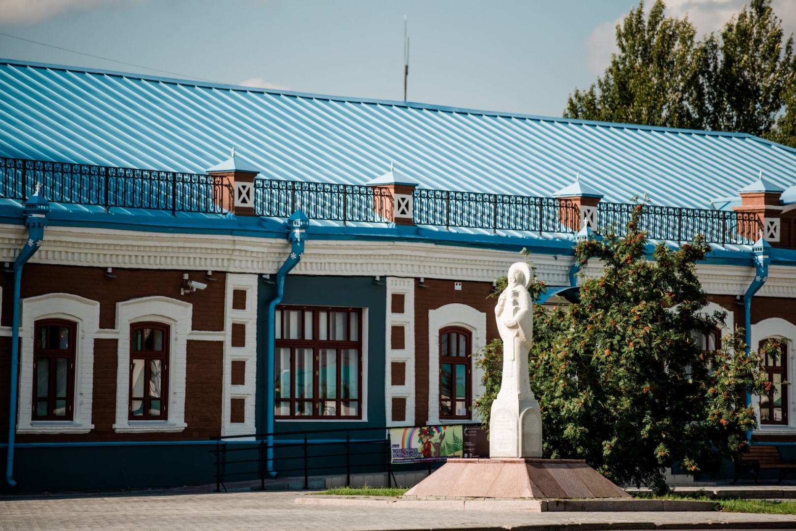 Острог, купеческие гостиные и чай из самовара: музей «Торговые ряды» в Ялуторовске