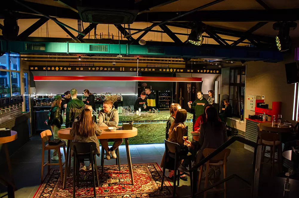 От питерской рюмочной до мексиканского бара 8