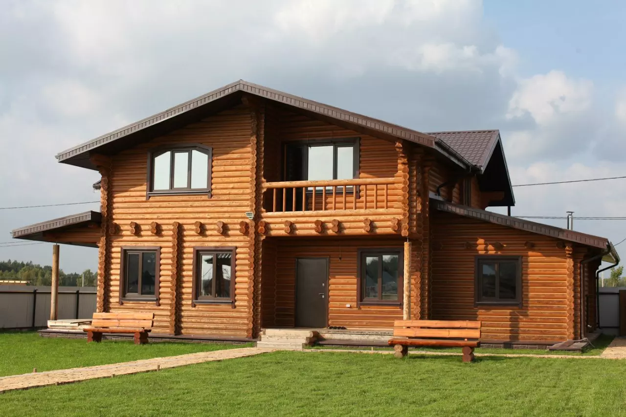 Загородный комплекс «Хлеб Соль»: деревянные хоромы в живописном лесу