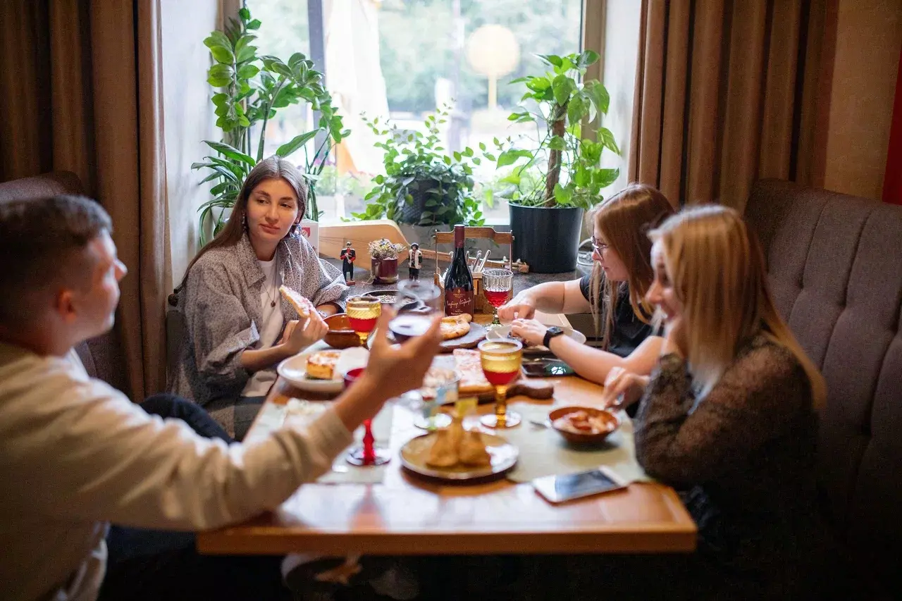 Кафе грузинской кухни «Ван Гоги»