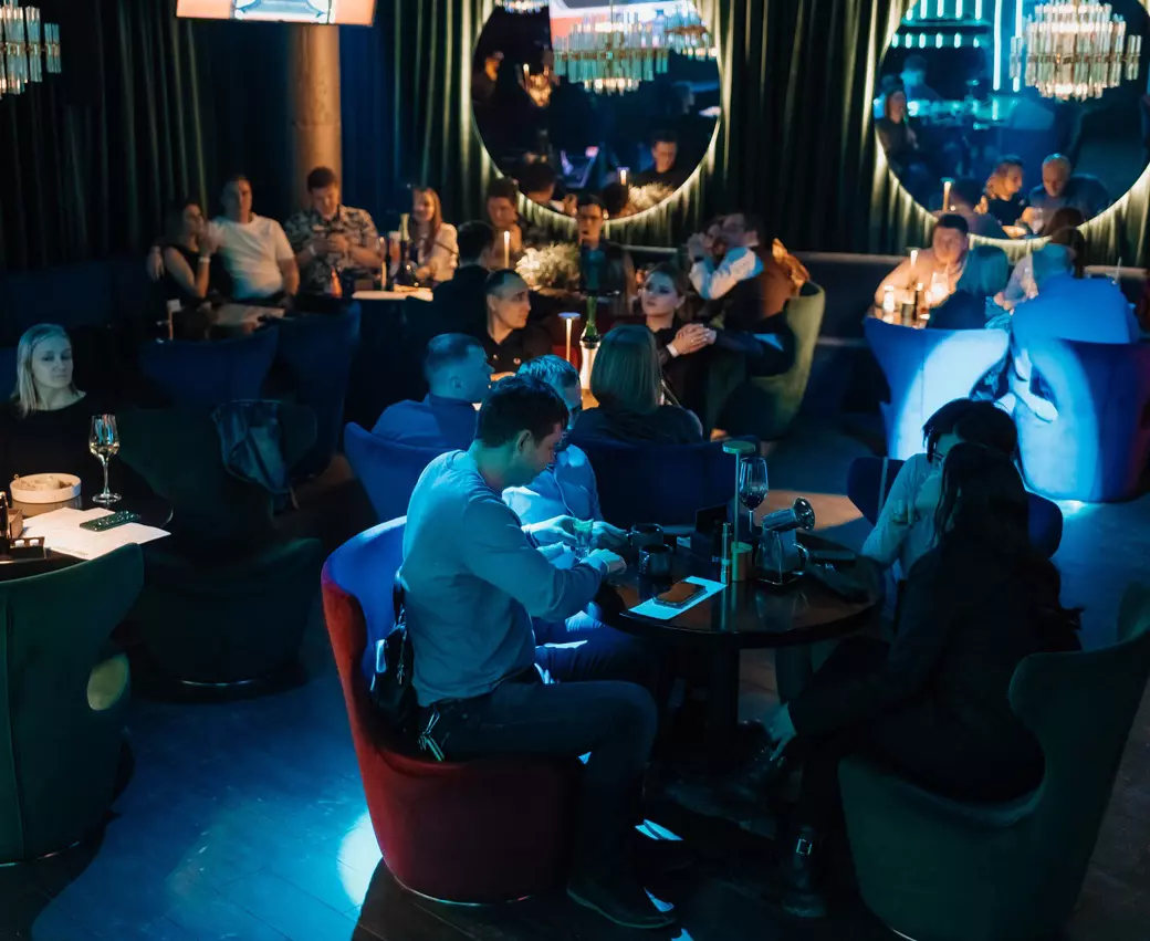 Бар «Буду поздно»