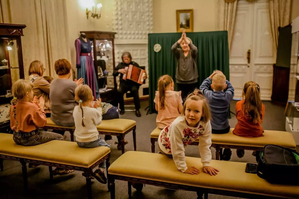 Спектакли для самых маленьких в старинном музее Тюмени 4