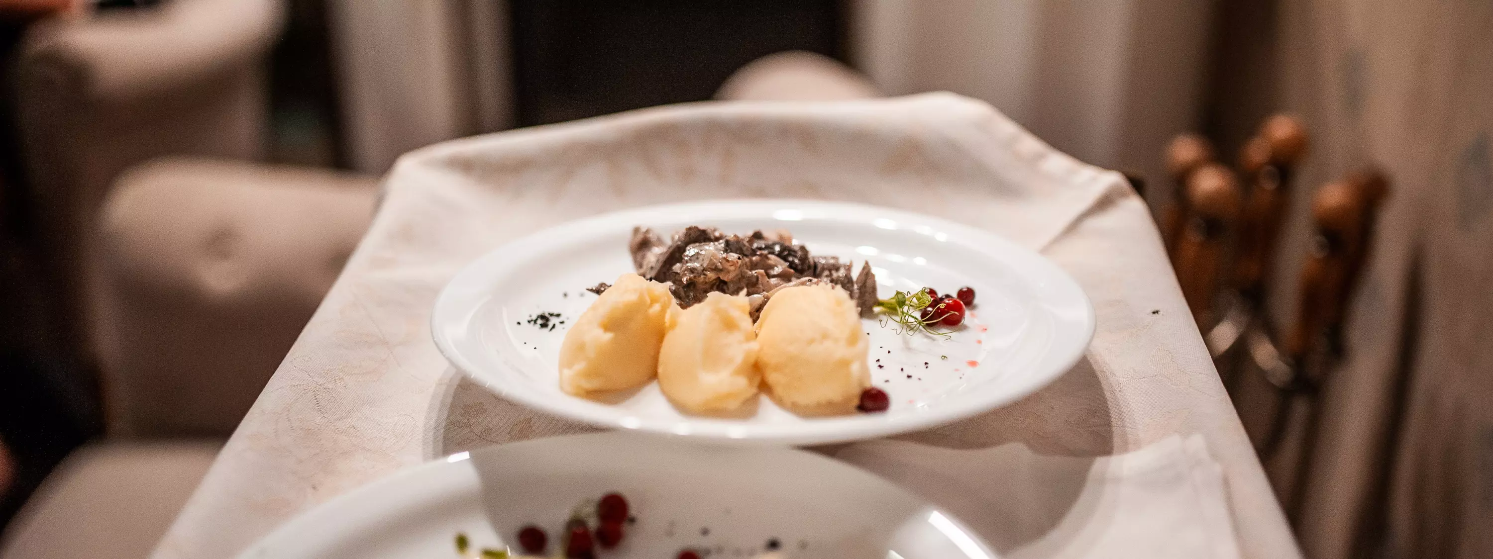 Ресторан «Потаскуй»