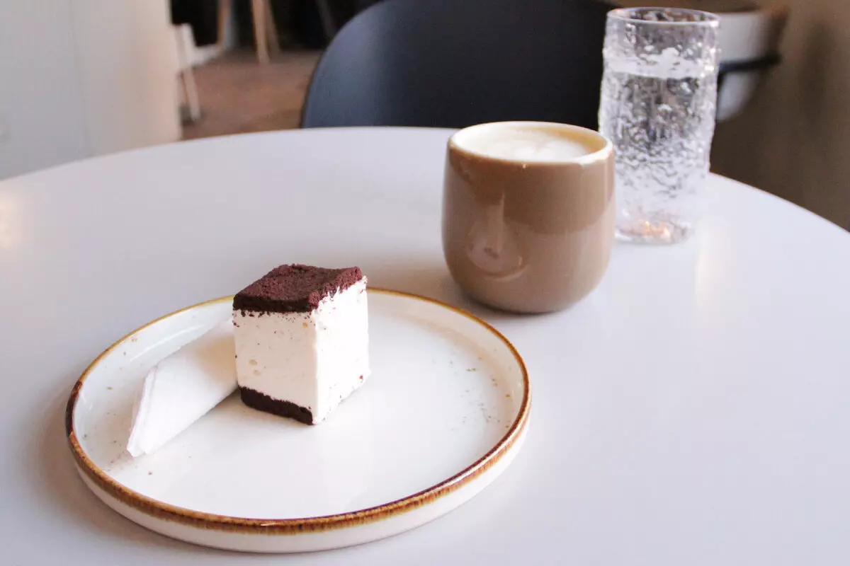 Пернатая кофейня 4