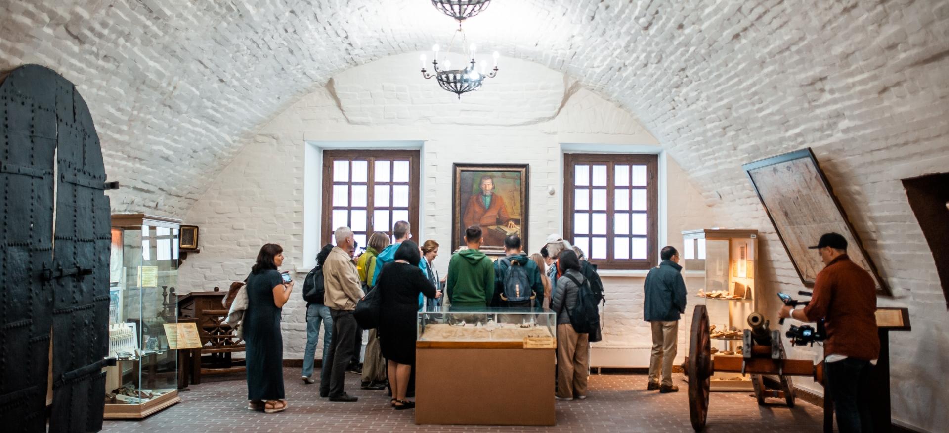 Дворец наместника