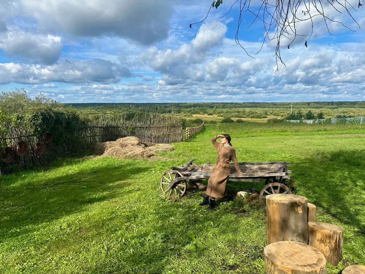 Точная копия русского подворья 9