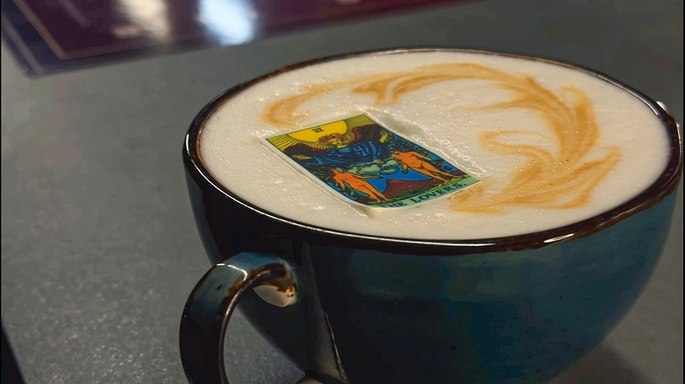 Кофейня «Карты говорят»