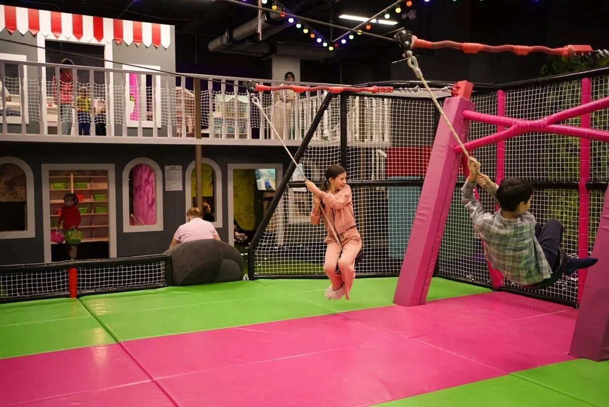 Куда сходить с детьми в Тюмени пока город спит 11