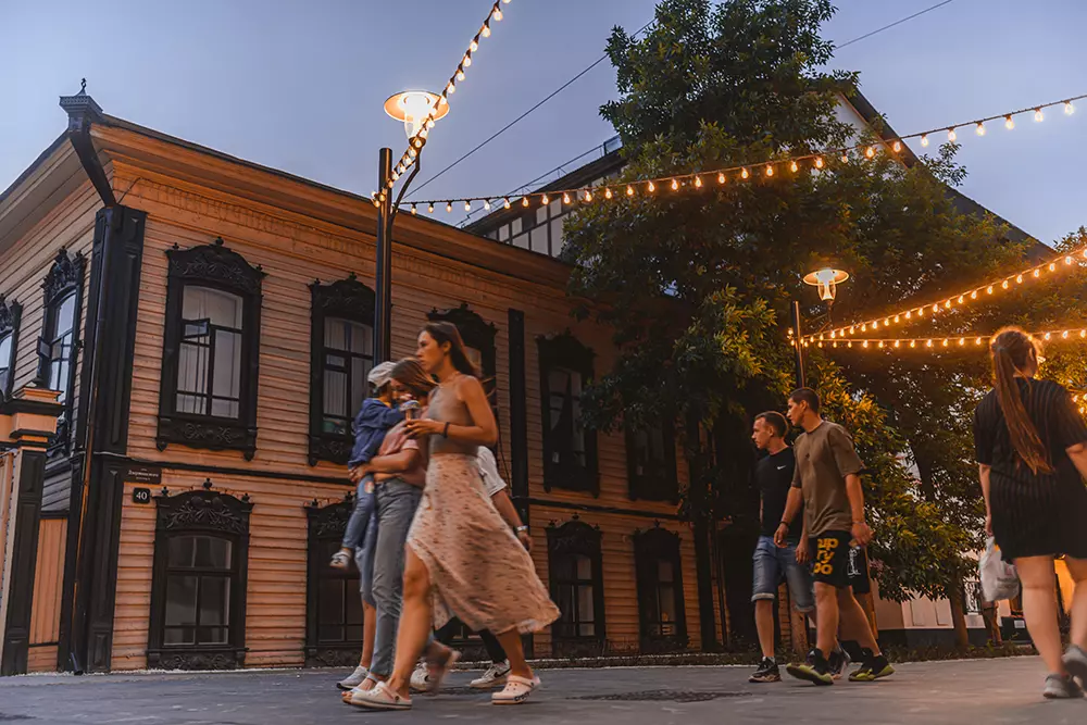 Экскурсия «Улицы с историей: от древности до современности» - картинка 1