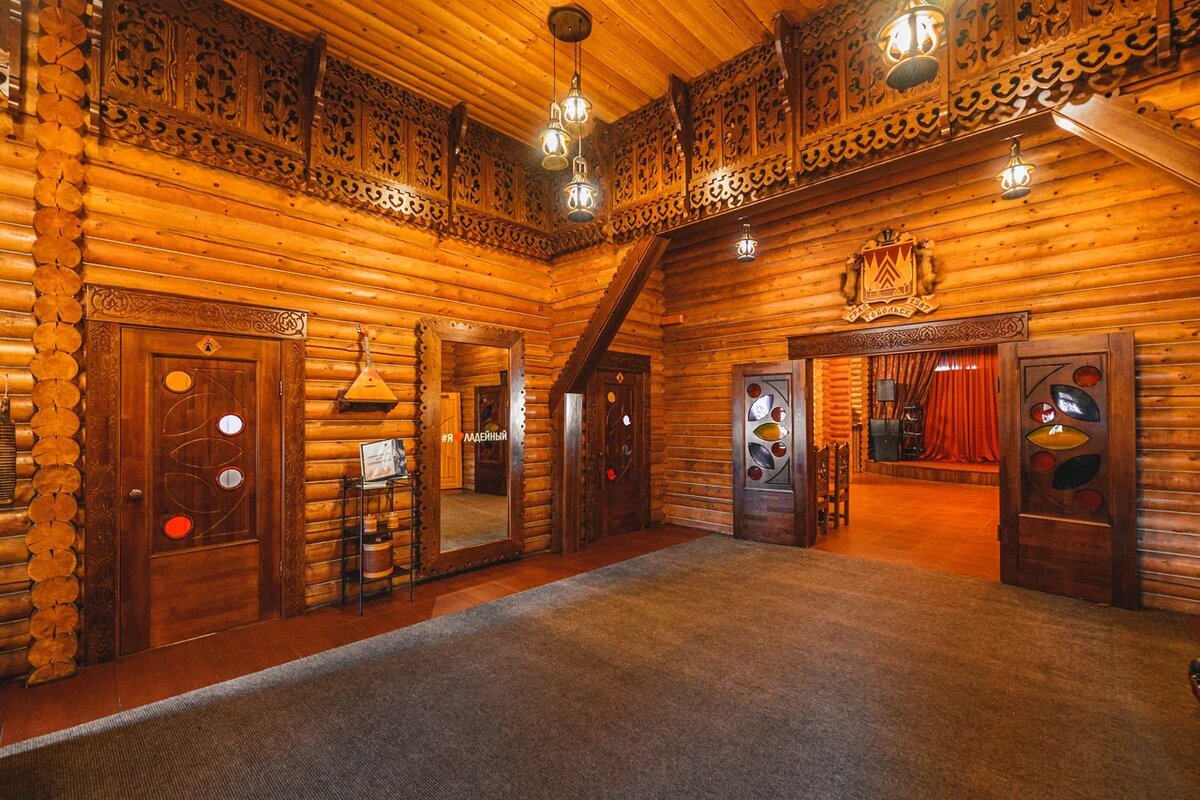 Ресторан «Ладейный»