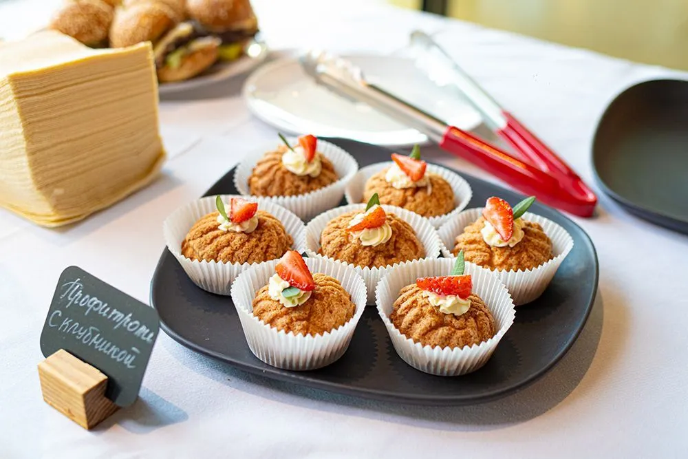 Топ кафе с вкусными десертами в Тюмени