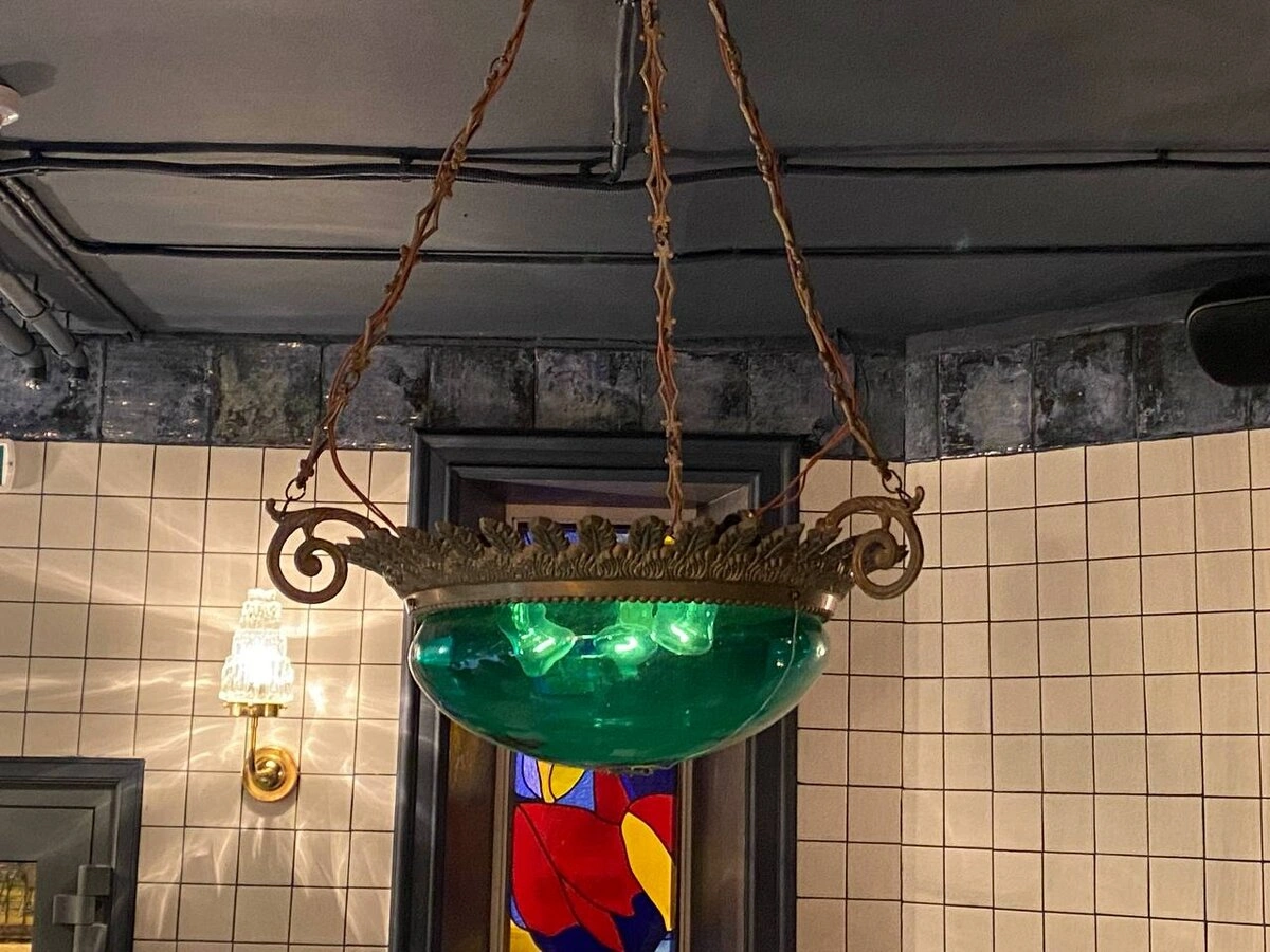 Адепт живого общения и необычных напитков 2-3