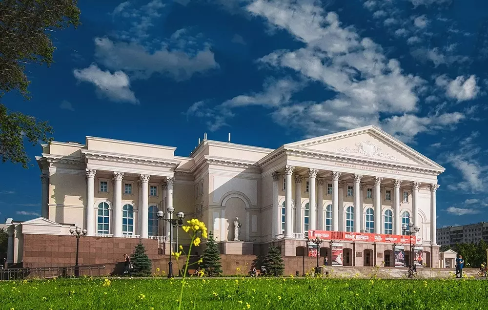 Экскурсия на двухэтажном автобусе «От острога до столицы» - картинка 1