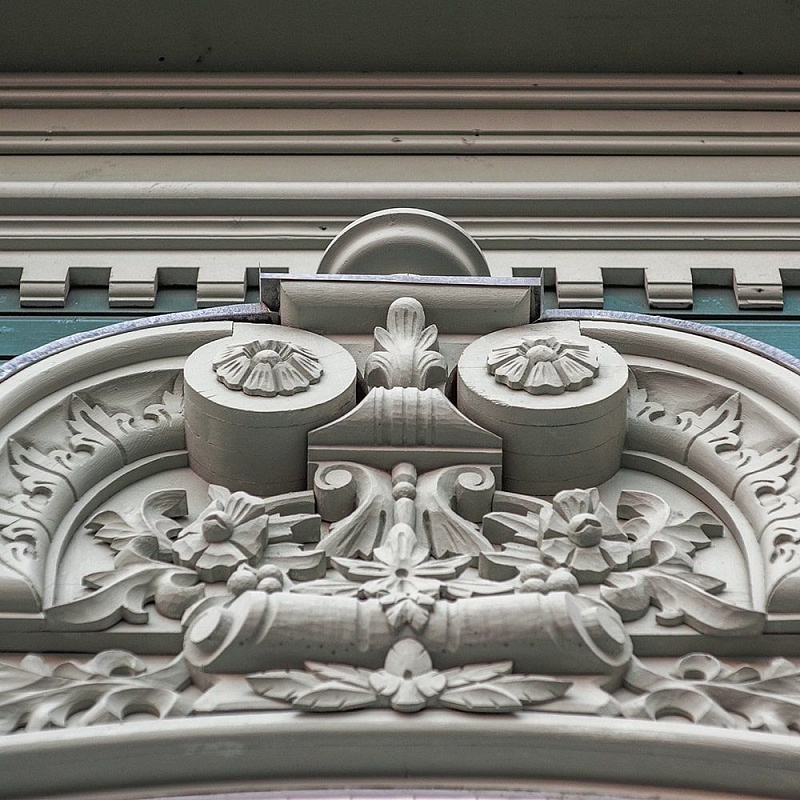 Колоритный контекст