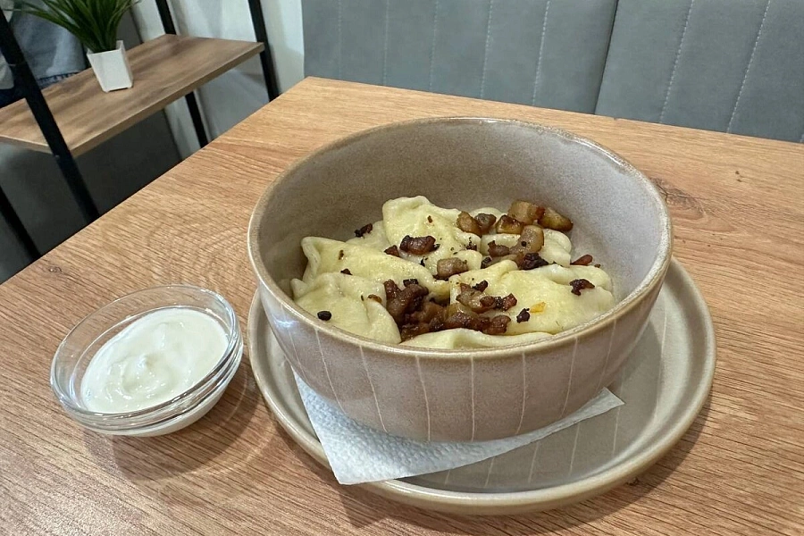 «Тарабаринъ»: пробуем русскую кухню на месте знаменитой пельменной на Республики