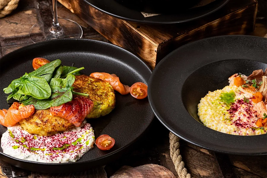 Устроила себе праздник посреди недели и перенеслась на море в тюменском ресторане LODKA