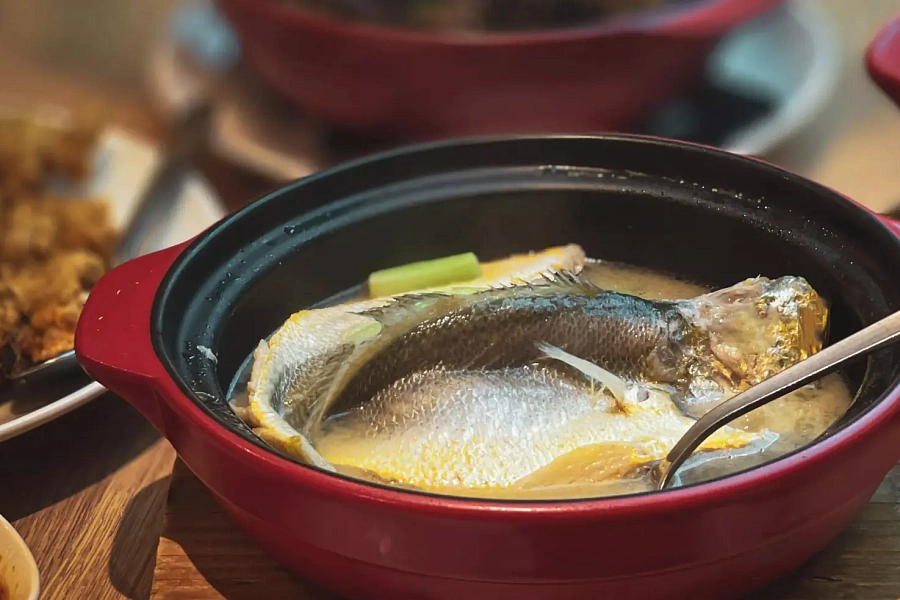 Побывала в Тобольске и нашла ресторан, который понравится любителям северной рыбы