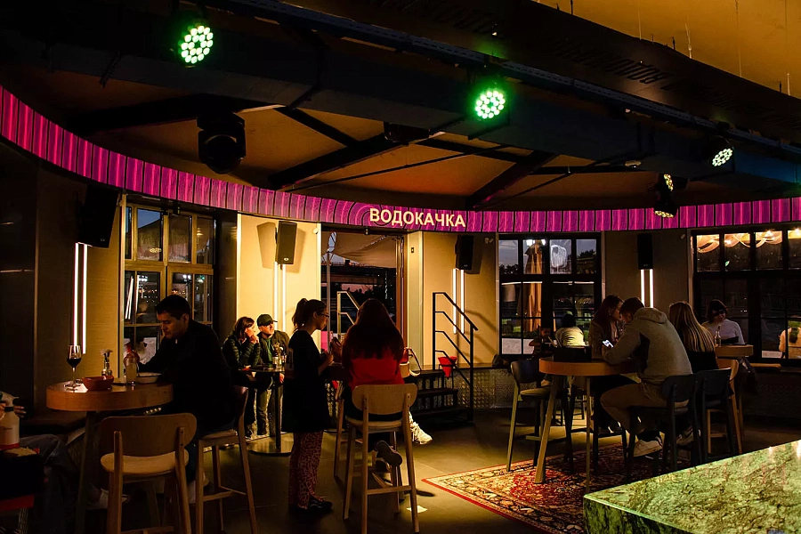 «Водокачка»: заведение с историей на тюменской набережной